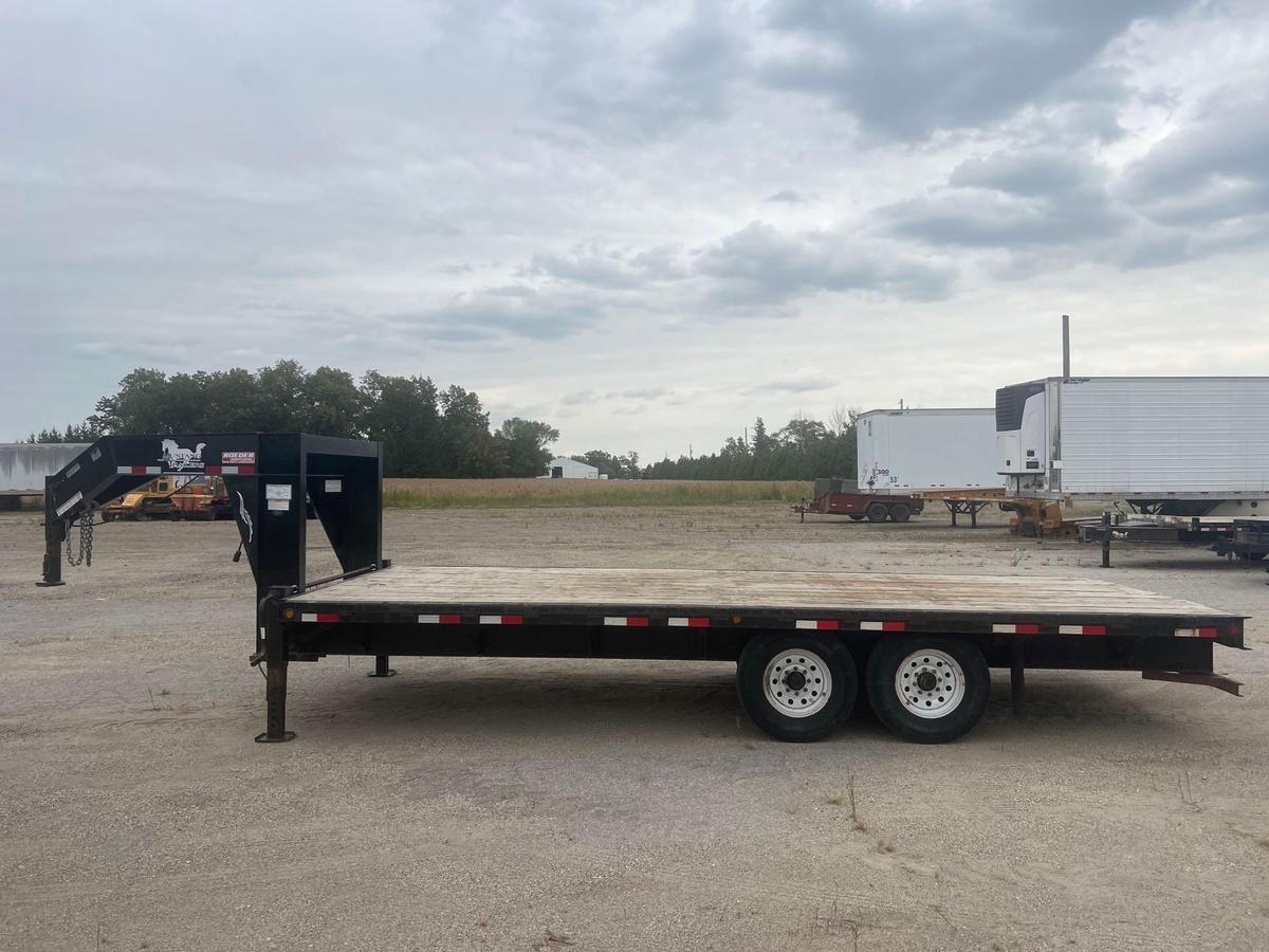 2017 Trailerman 8ft x 20ft Gooseneck Trailer