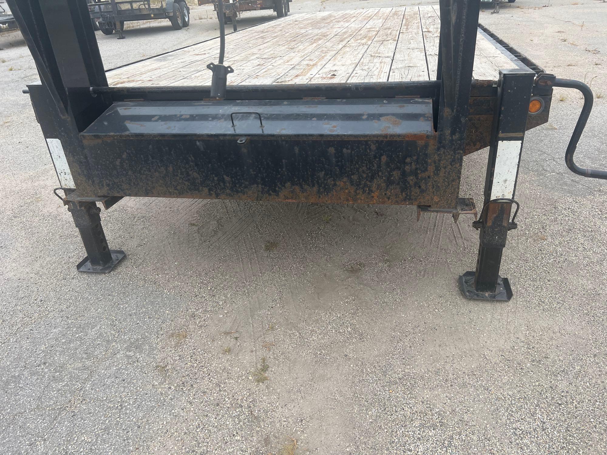 2017 Trailerman 8ft x 20ft Gooseneck Trailer