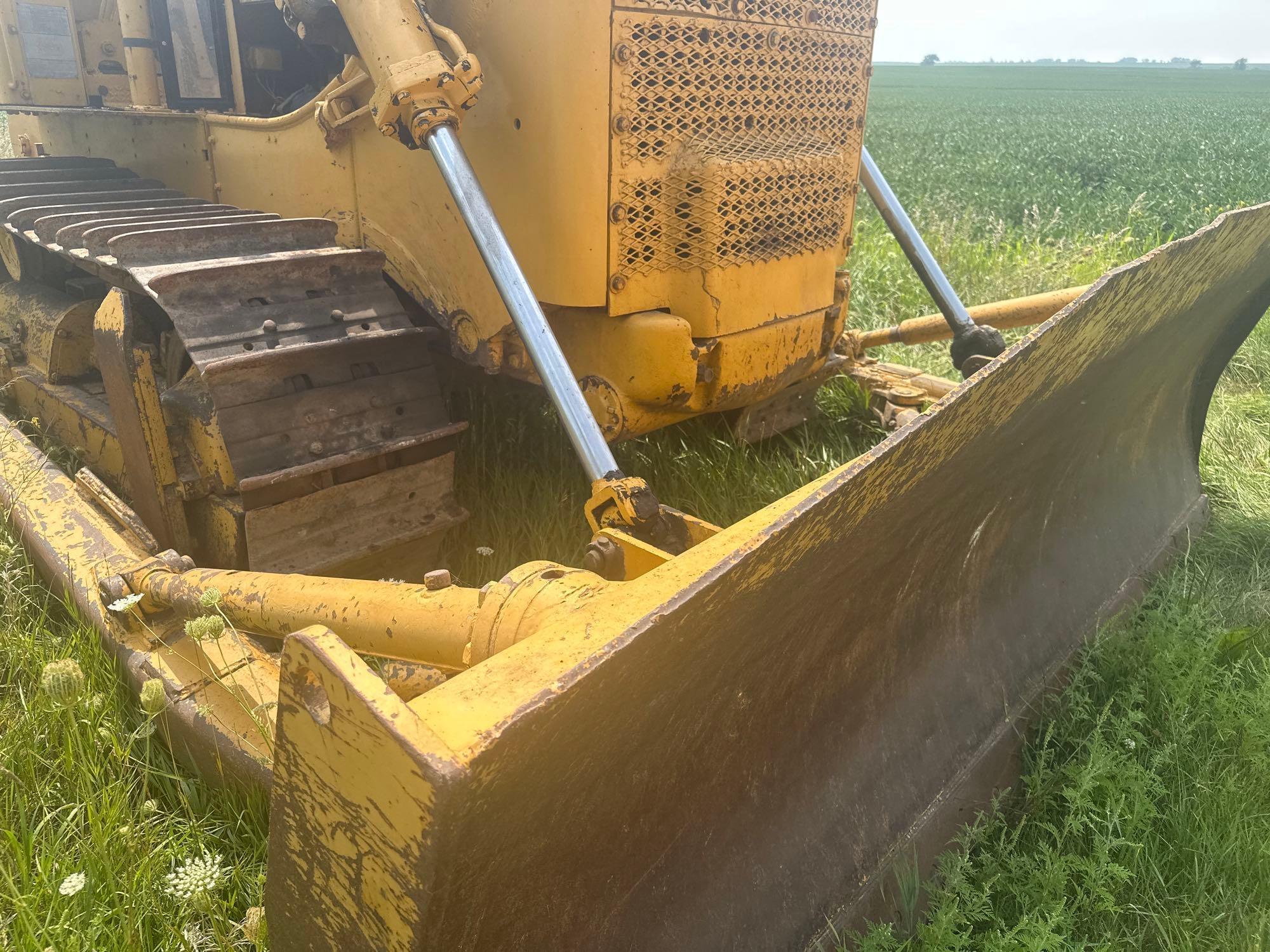 Allis Chalmers HD 16