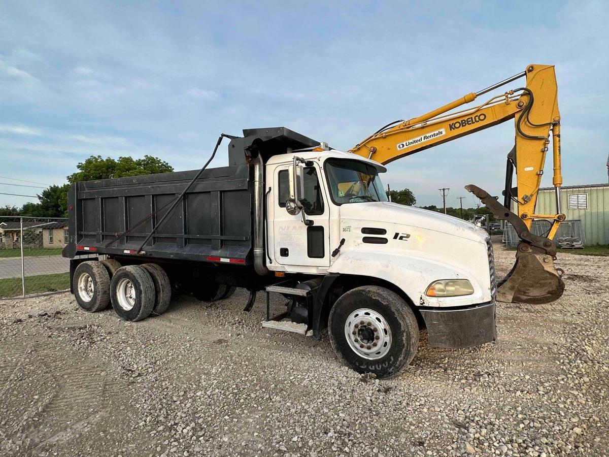 2004 Mack CX613 6x4 Tandem Axle Dump Truck