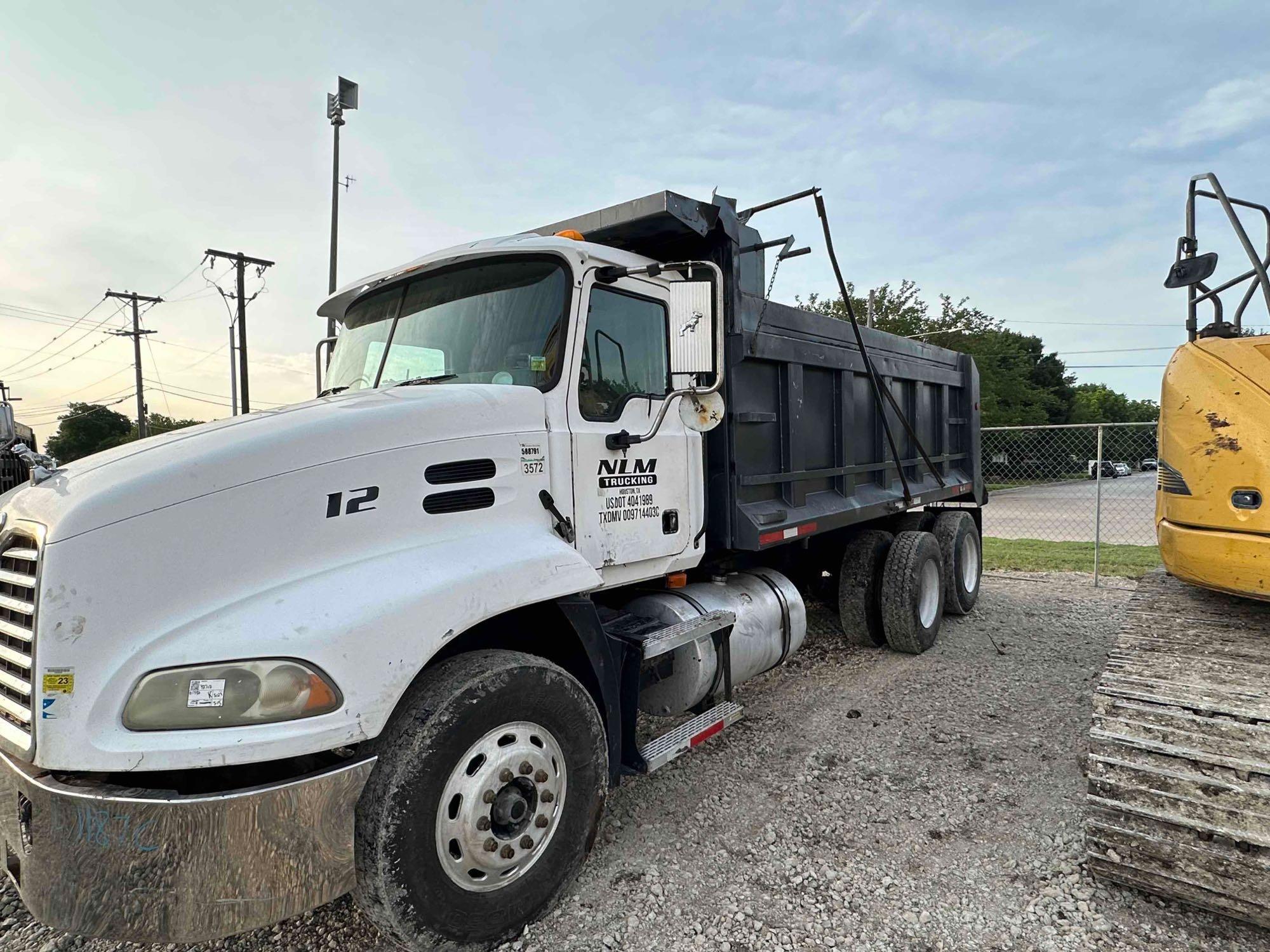2004 Mack CX613 6x4 Tandem Axle Dump Truck