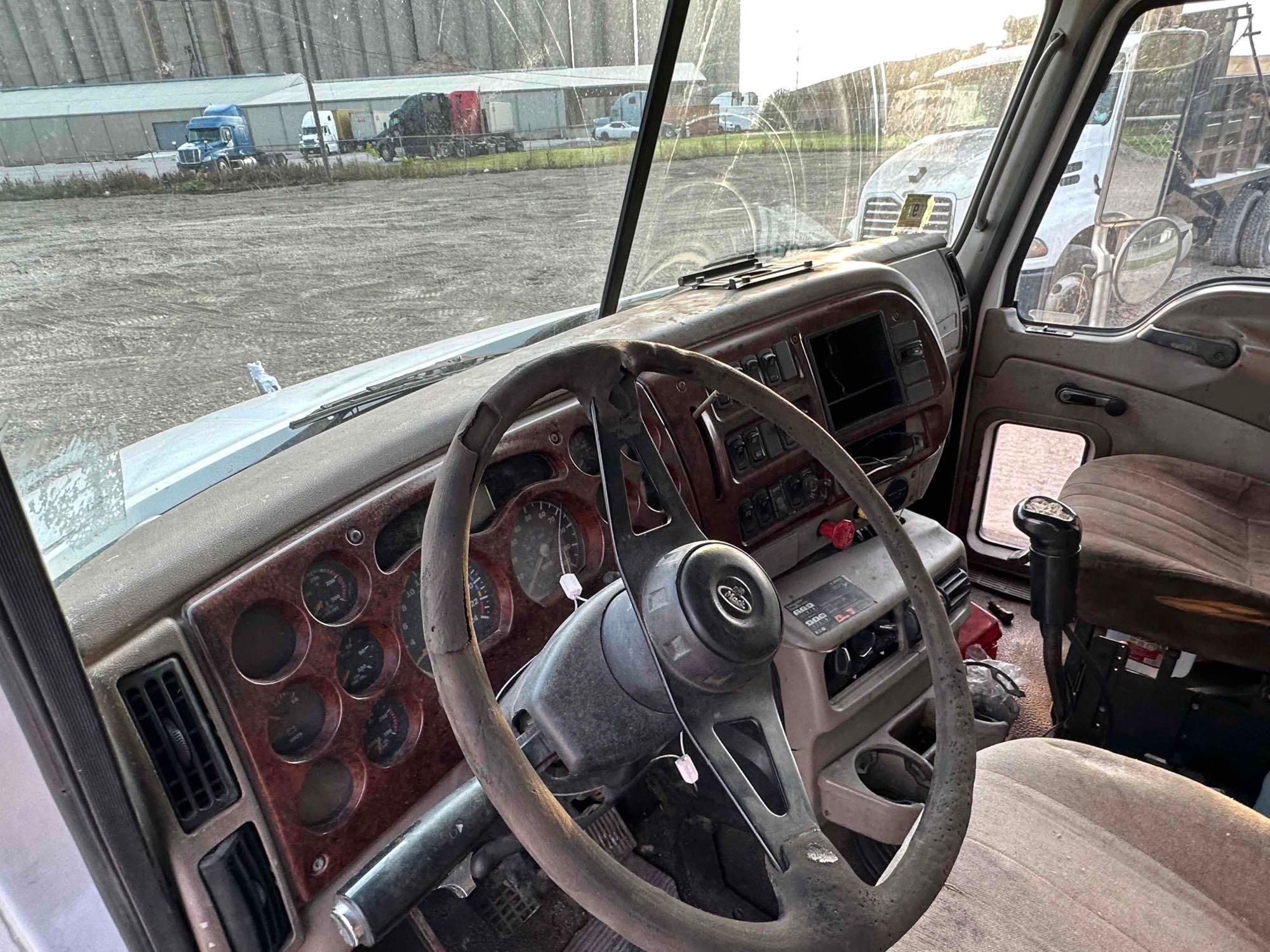 2004 Mack CX613 6x4 Tandem Axle Dump Truck