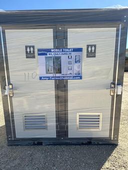 Bastone 110V Portable Toilets with Double Close Stools