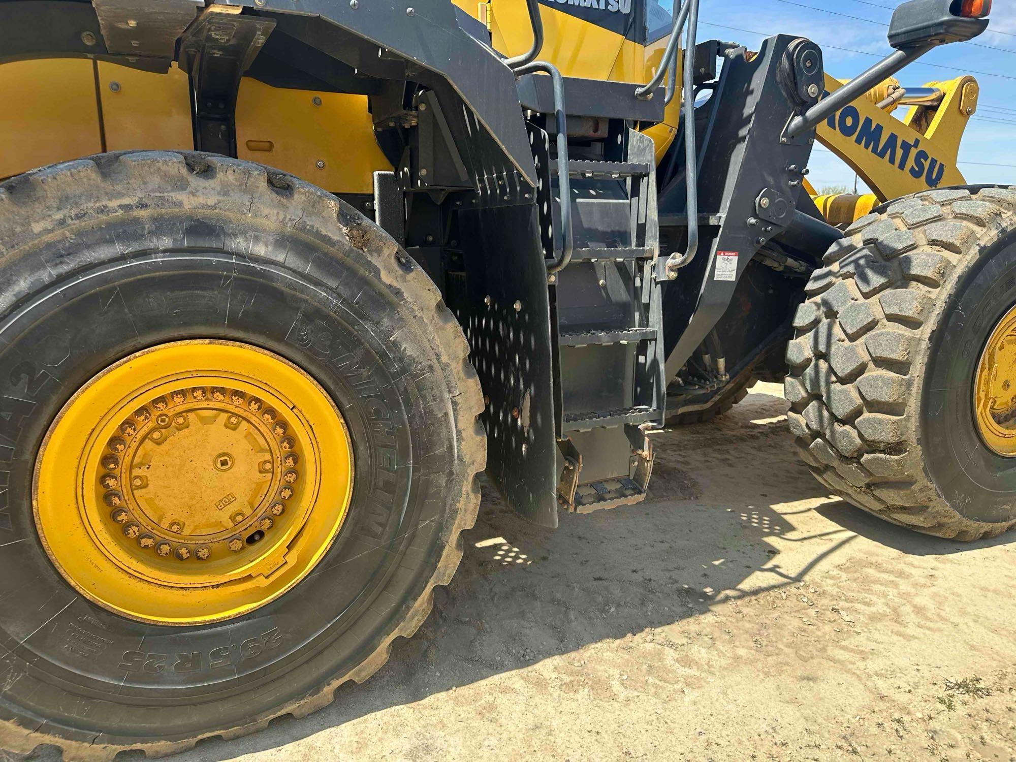 2019 Komatsu WA500-8