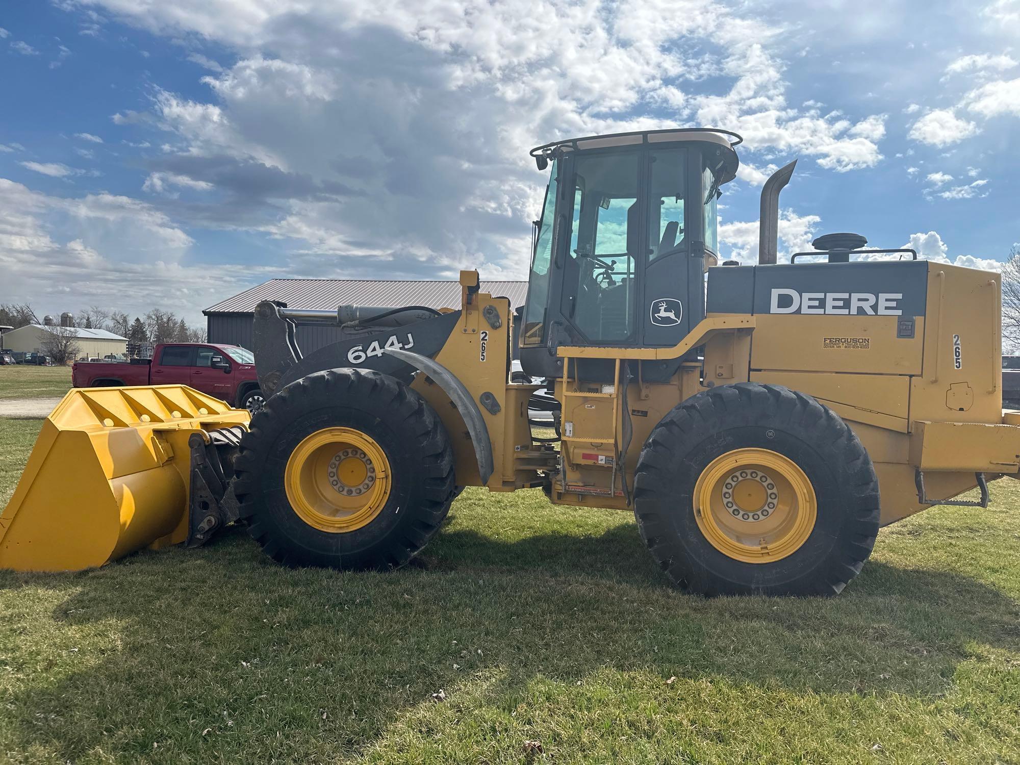 2006 Deere 644 J