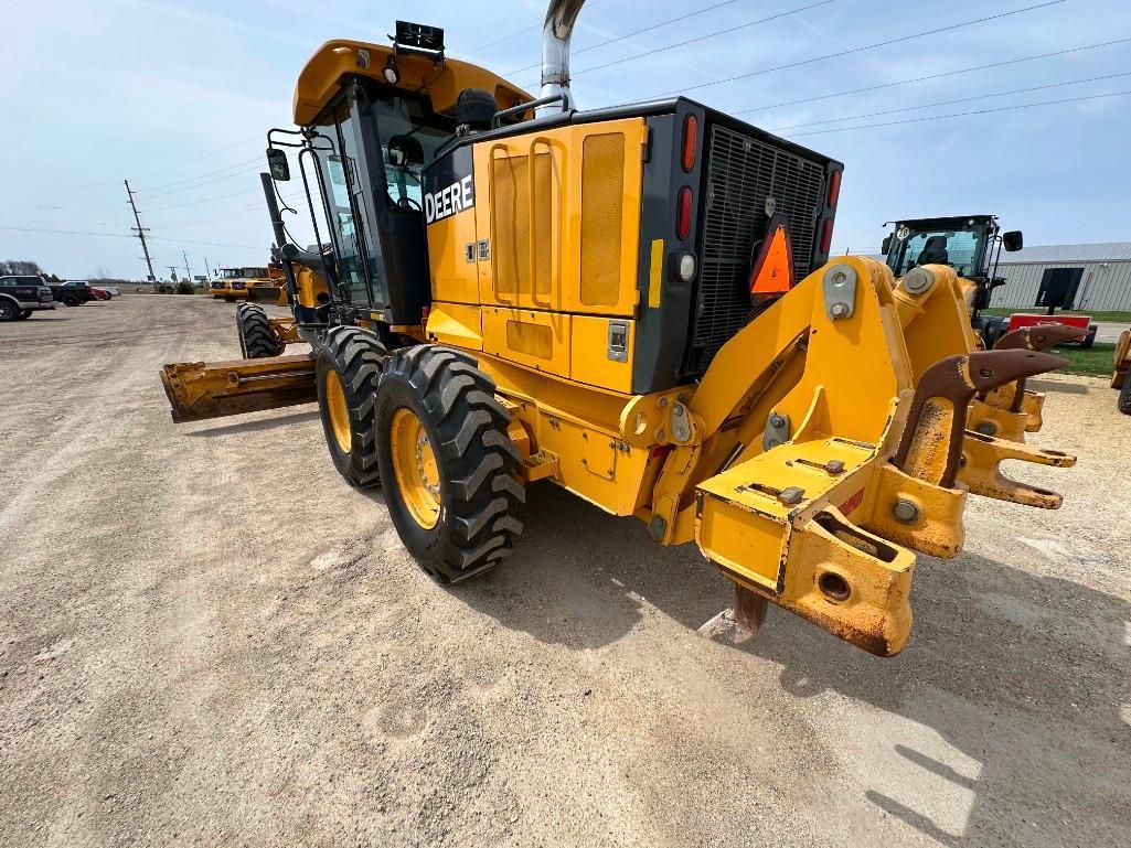 2015 Deere 672GP Motor Grader
