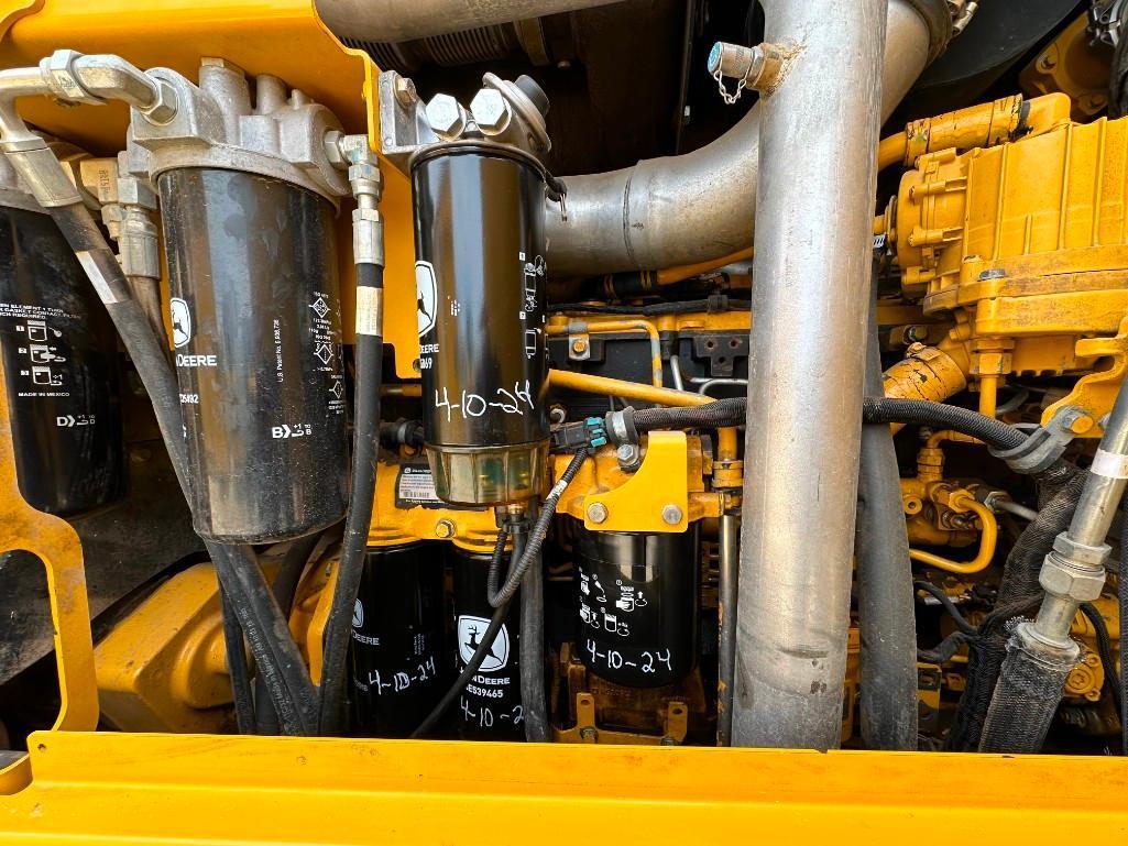 2015 Deere 672GP Motor Grader