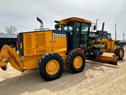 2015 Deere 672GP Motor Grader