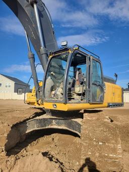 2015 John Deere 380G LC