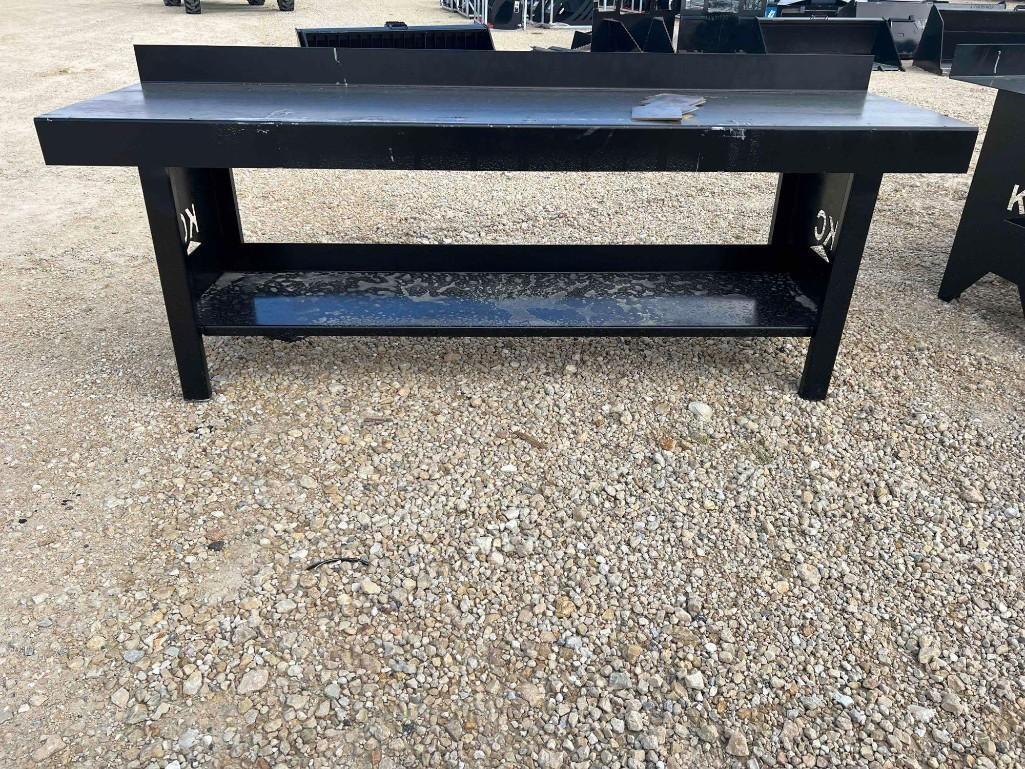90" Work Bench