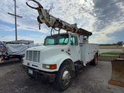 1998 Navistar International 4700 T444E