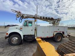 1998 Navistar International 4700 T444E