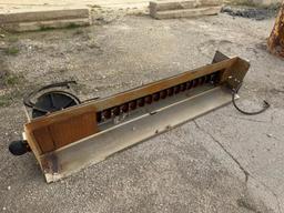 Spreader Salt Dogg Tailgate