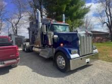 2020 Kenworth W900