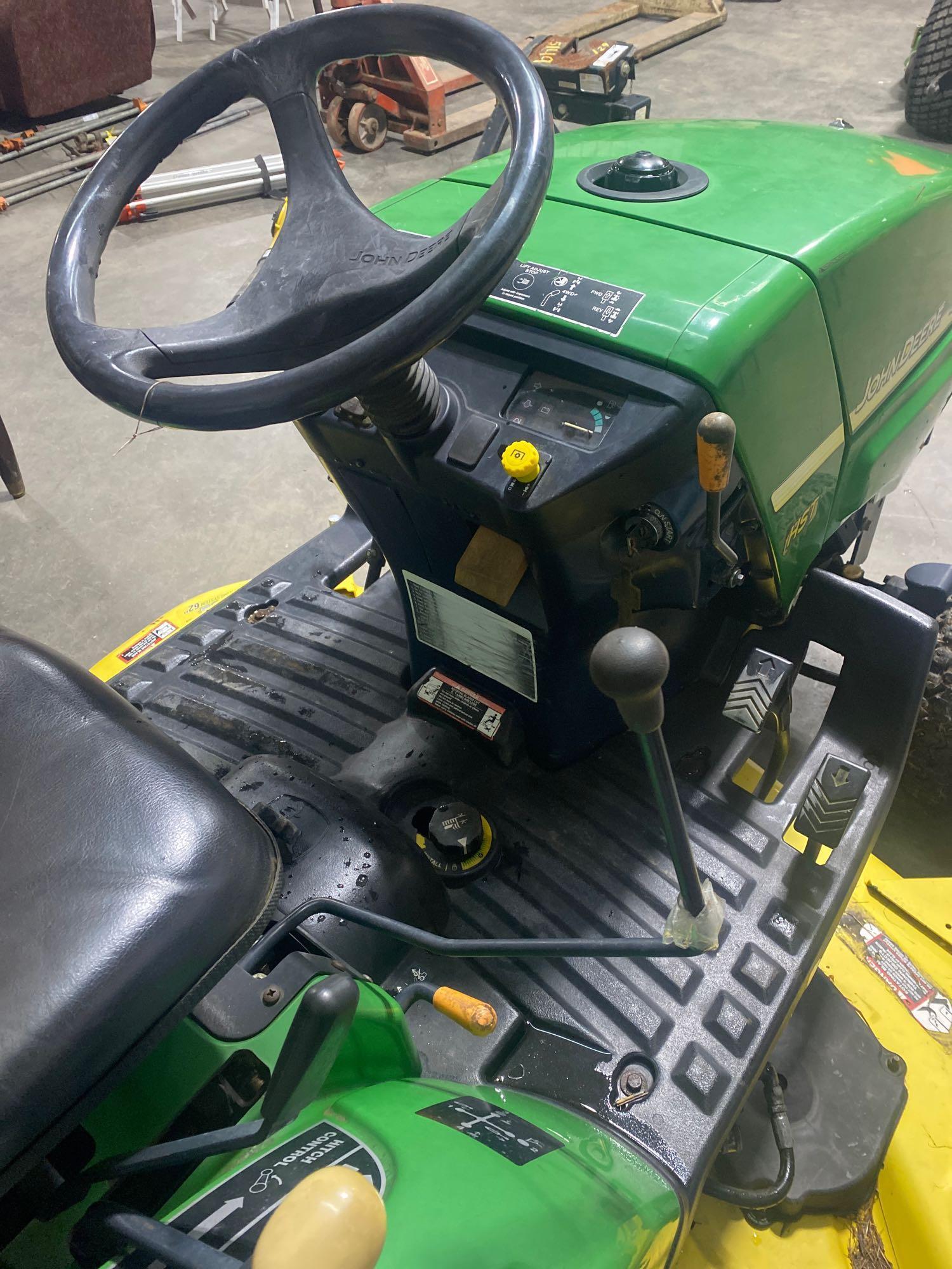 John Deere 2305 4x4 Tractor