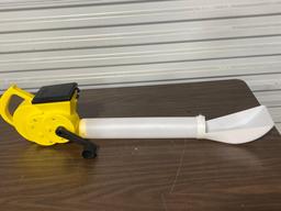 Dustin- Mizer Duster