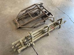 TMA Tree Stand Ladder Sticks with Avertissement Tree Stand
