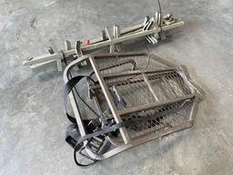 TMA Tree Stand Ladder Sticks with Avertissement Tree Stand