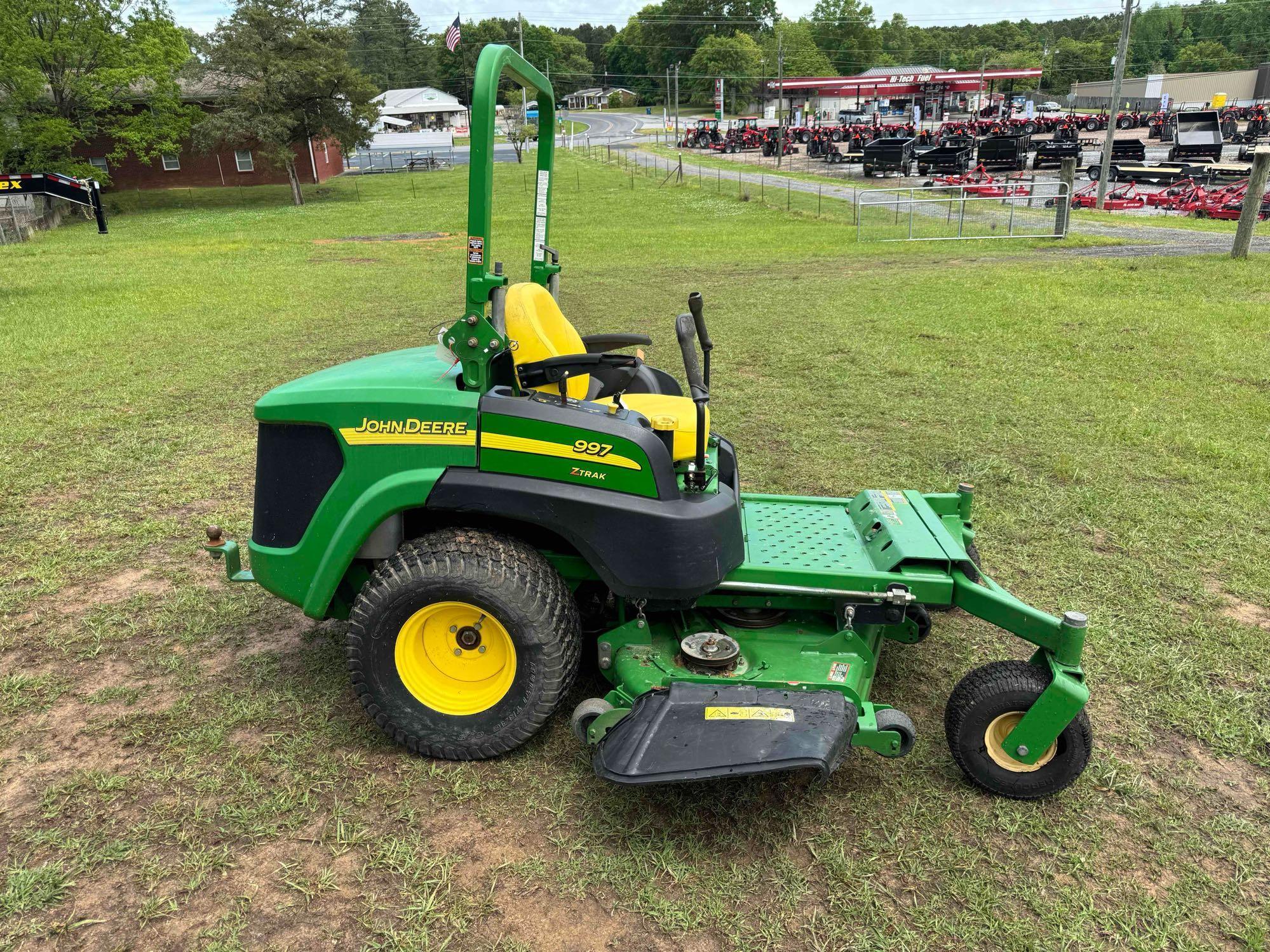 John Deere 997 ZTrak