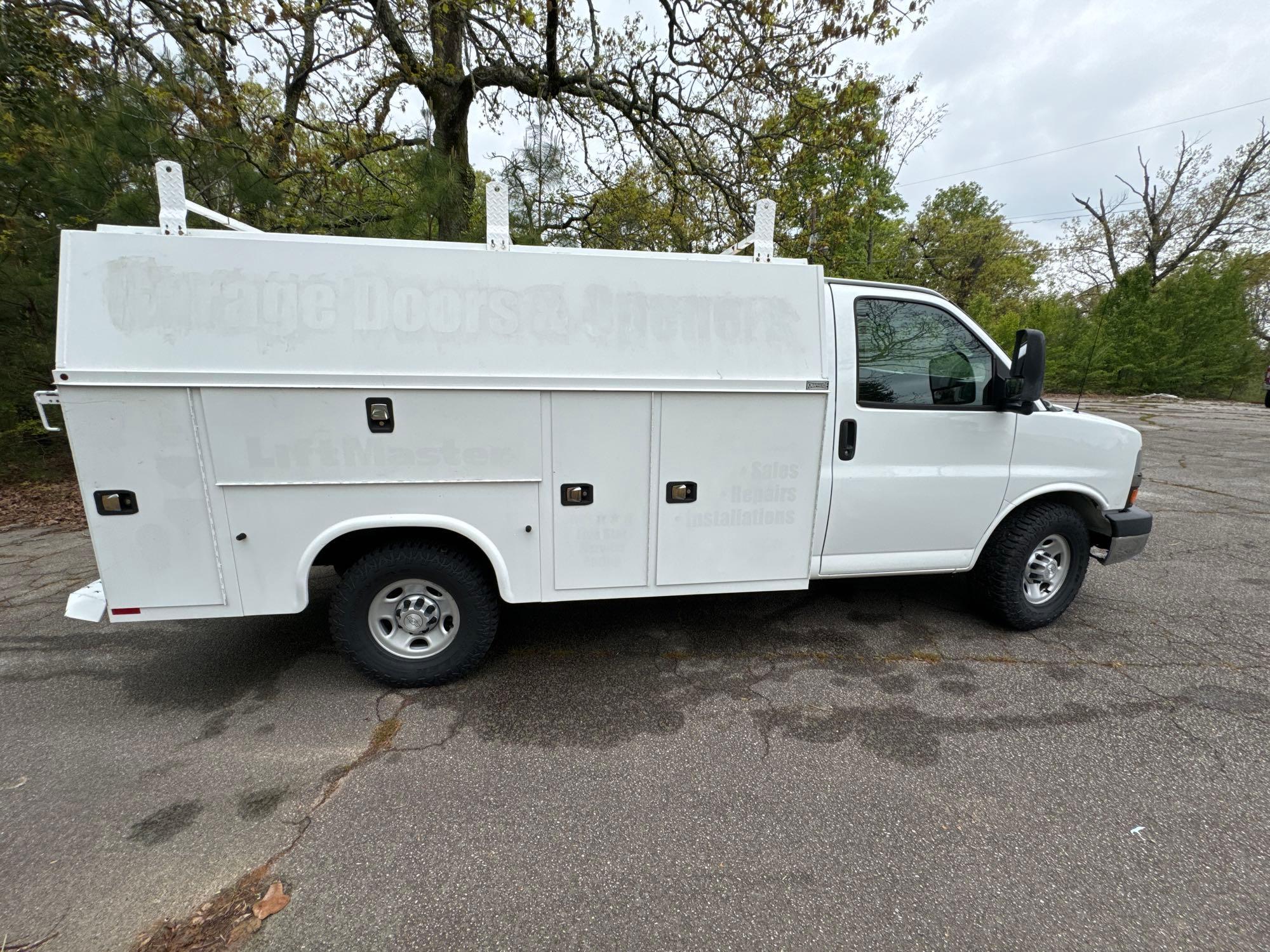 2016 Chevrolet Express Van, VIN # 1GB0GRFG1G1280878