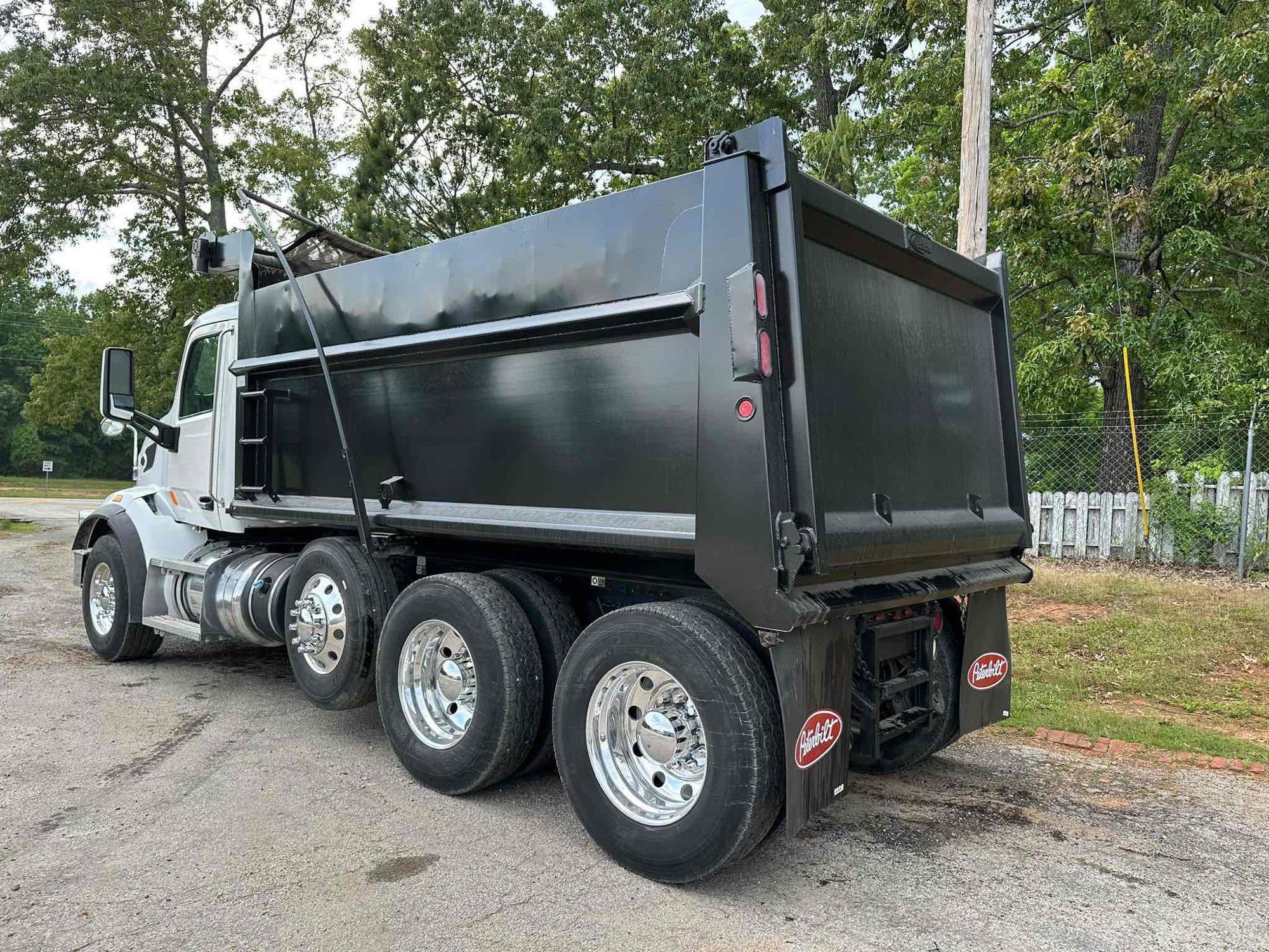 2016 Peterbuilt 567 Dump Truck