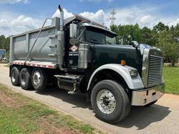 2007 Freightliner FLD120SD Truck, VIN # 1FUJALCV87DY79141