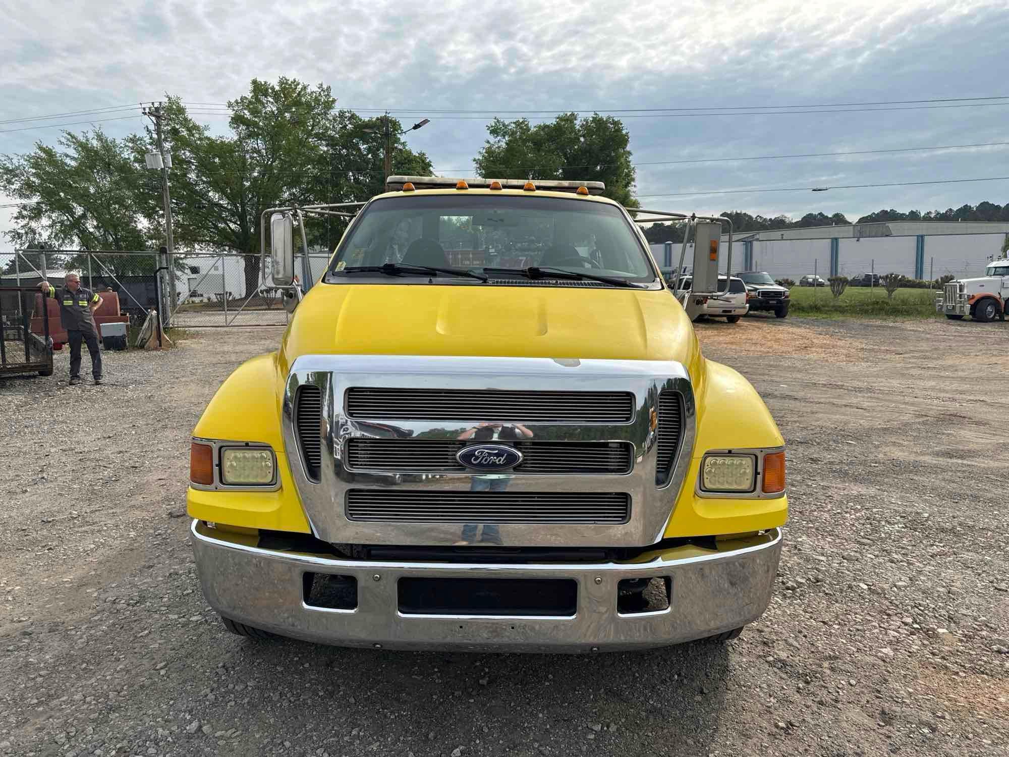 2007 Ford F-650 Truck, VIN # 3FRNF65F27V456901