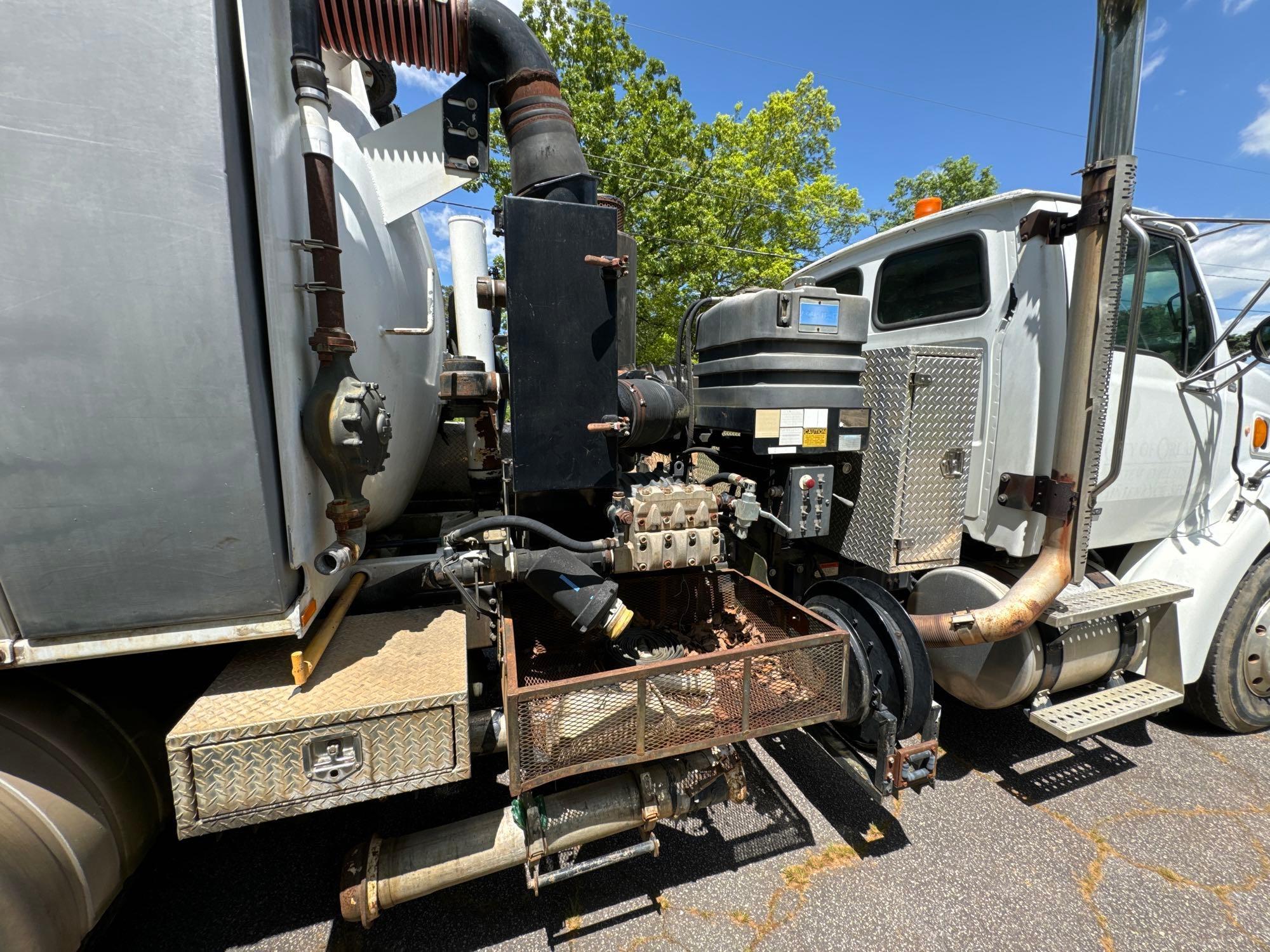 2007 Sterling L7500 Series Truck, VIN # 2FZHATDC97AX99364