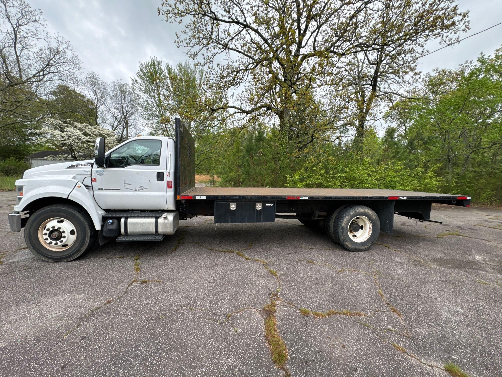 2019 Ford F-750 Truck, VIN # 1FDWF7DC6KDF07420