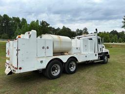 1999 Mack CH 613 Fuel Lube Truck