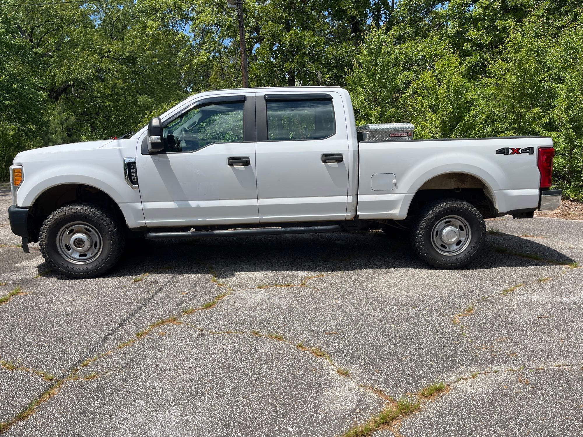 2017 Ford F-250 Pickup Truck, VIN # 1FT7W2B63HEE48841