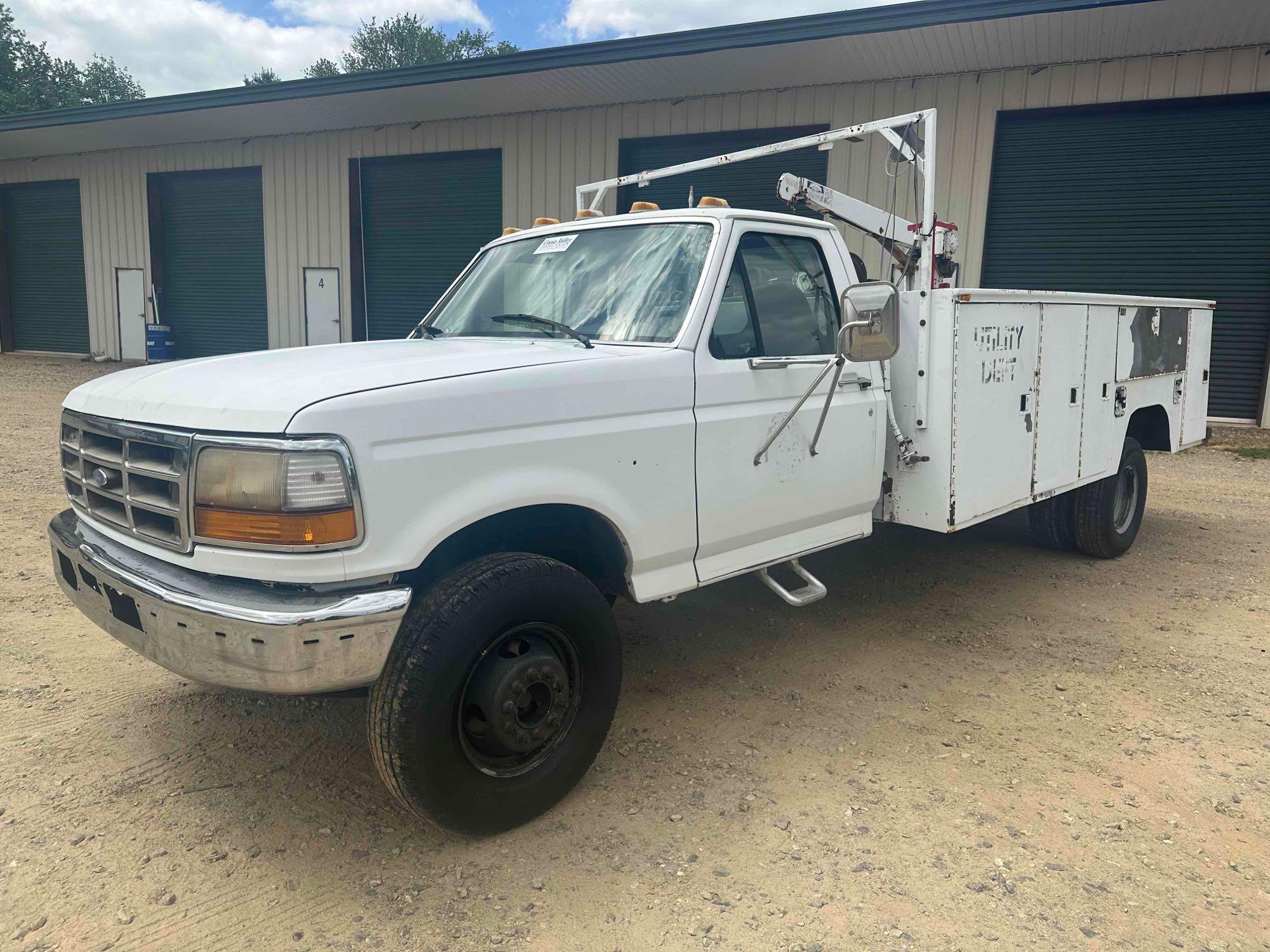 1997 Ford F-450 Utility Service Truck (Diesel), VIN # 1FDLF47F2VEB80245