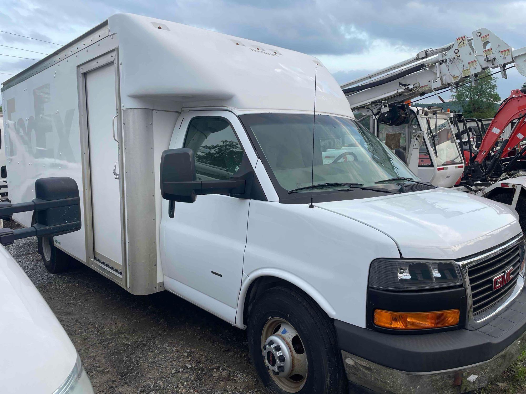 2019 GMC Savana Box Van, VIN # 7GZ37TCG2KN011660