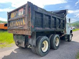 1991 Ford LNT9000 Truck, VIN # 1FDYW90T1MVA25669