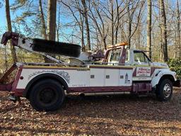 1995 Ford F800 Truck, VIN # 1FDXF80E8SVA64036