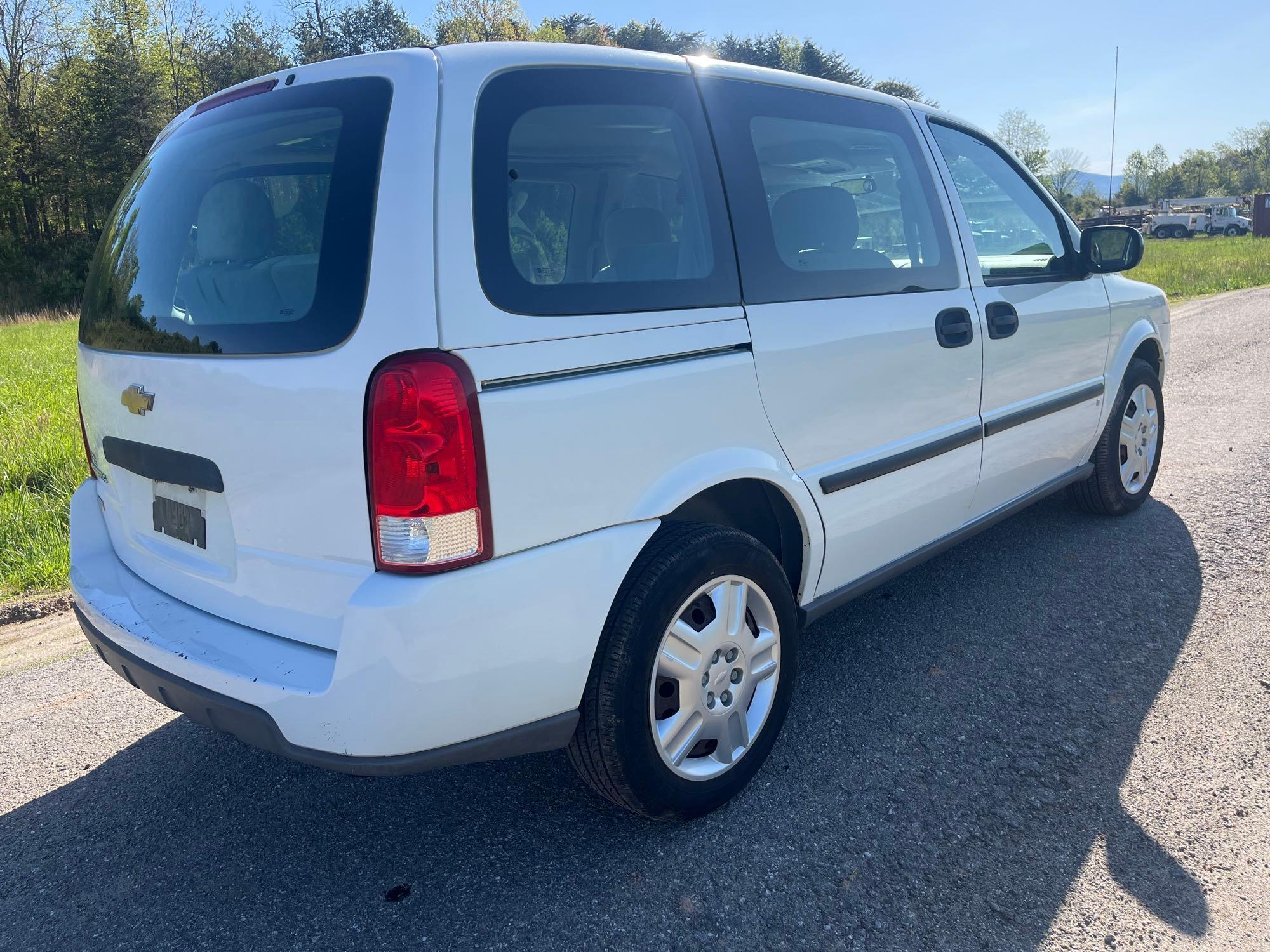 2008 Chevrolet Uplander Van, VIN # 1GNDU23W78D163046