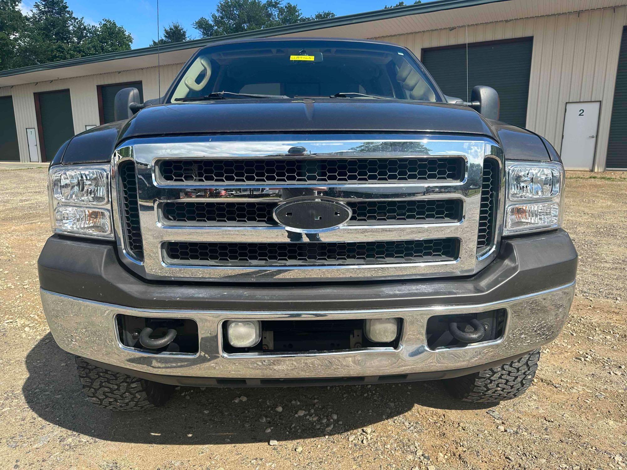 2007 Ford F-250 Pickup 4x4 Truck, VIN # 1FTSW21P07EA62560