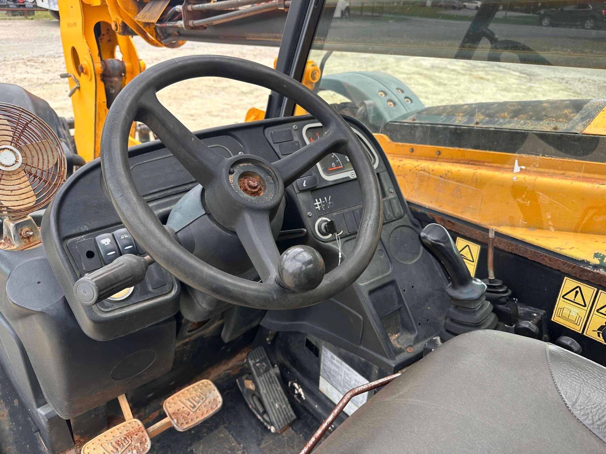 2014 JCB 507-42 Telehandler