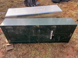 Gun Cabinet (holds 8 guns)