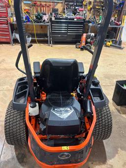 Kubota Z121S Zero Turn Mower