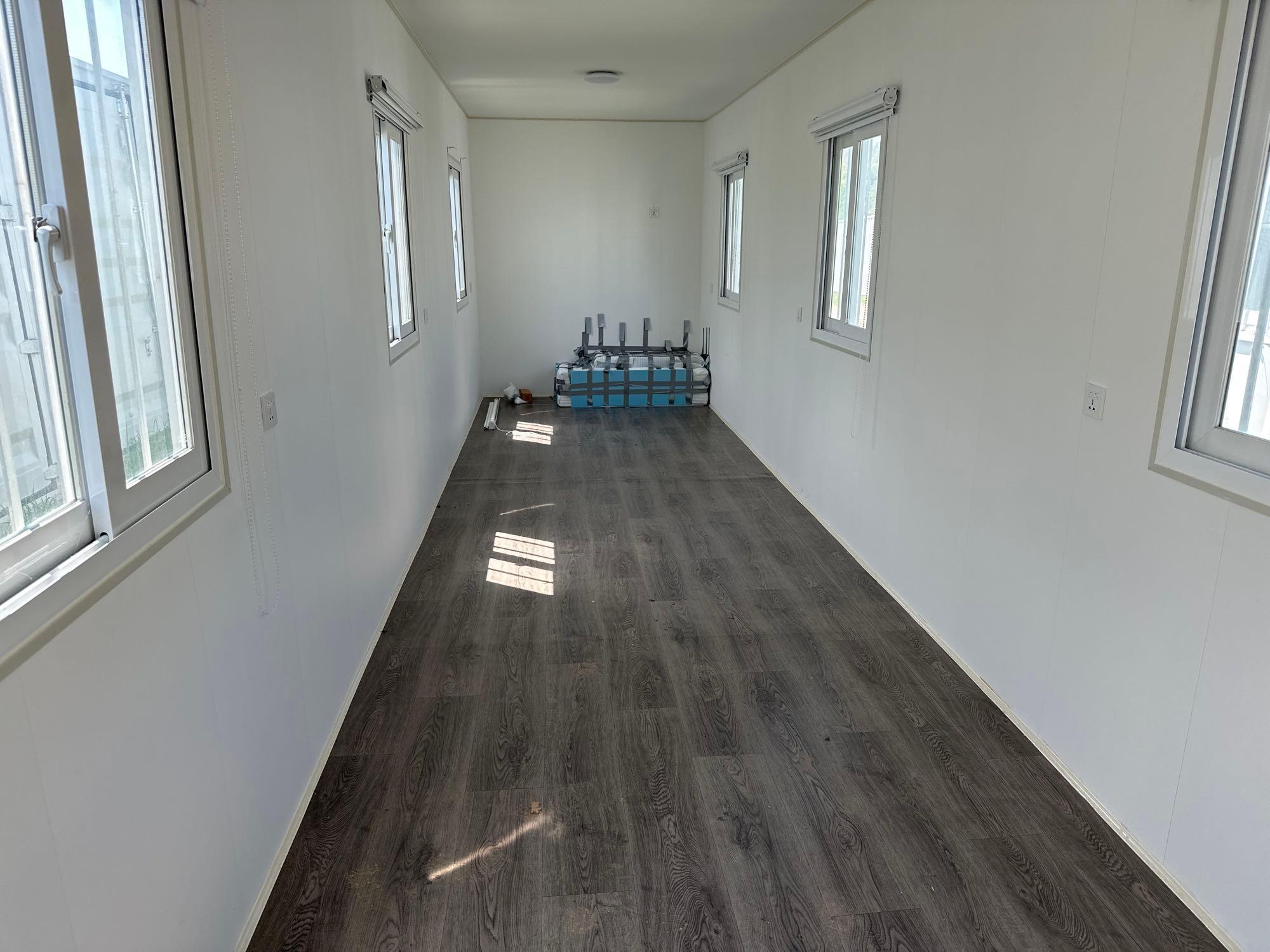 40ft Shipping Container/ Tiny Home