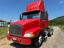 1999 Volvo VN Truck, VIN # 4VG7DAUF4XN782878