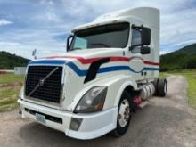 2005 Volvo VNL Truck, VIN # 4V4N19TG15N374986