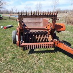 105-8 Leon Model 3000 Rock Picker