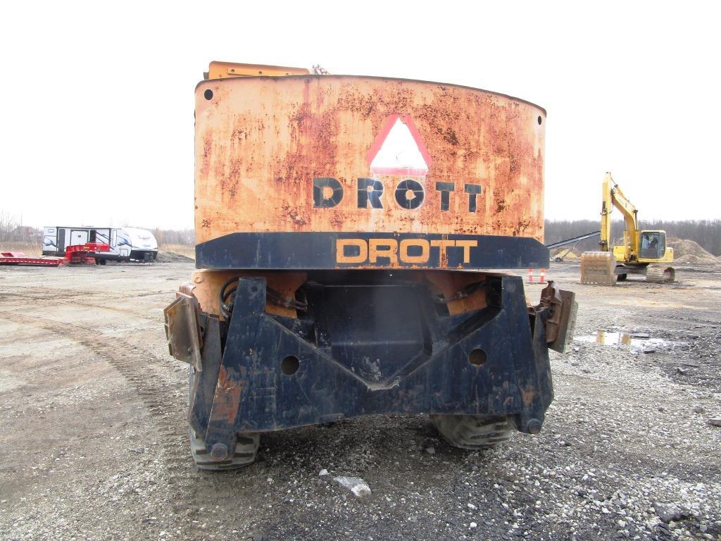113- Drott 40 Rubber Tired Excavator