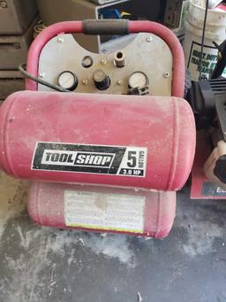 TOOL SHOP 5 gallon 3.0HP air compressor