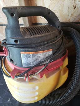 STINGER 2.5Gal Wet/Dry Vac