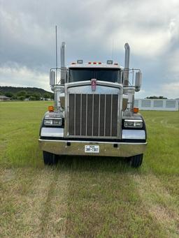 2009 Kenworth W900