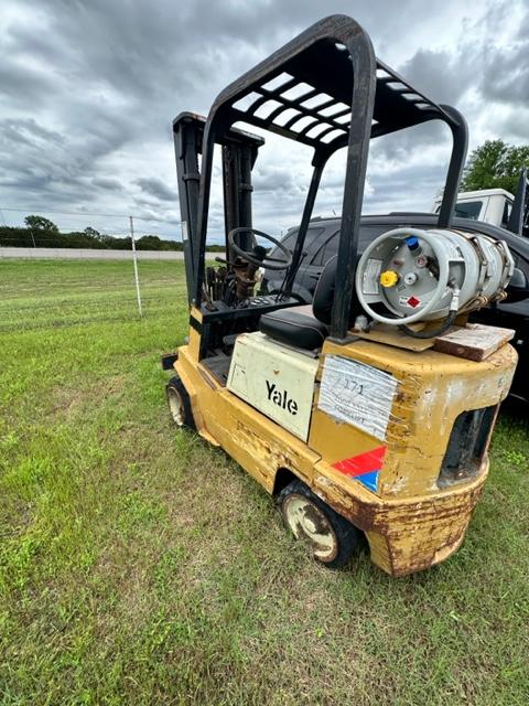 2000 Yale Forklift