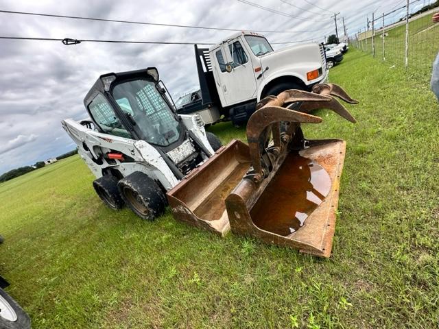 Bobcat Skid Steer